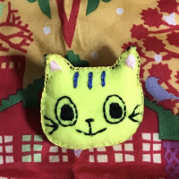 猫さん刺繍ブローチ檸檬