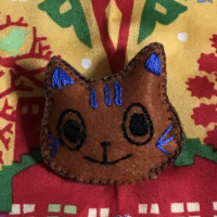 猫さん刺繍ブローチ濃茶 / ☆ヒロミンゴフラミンゴ☆
