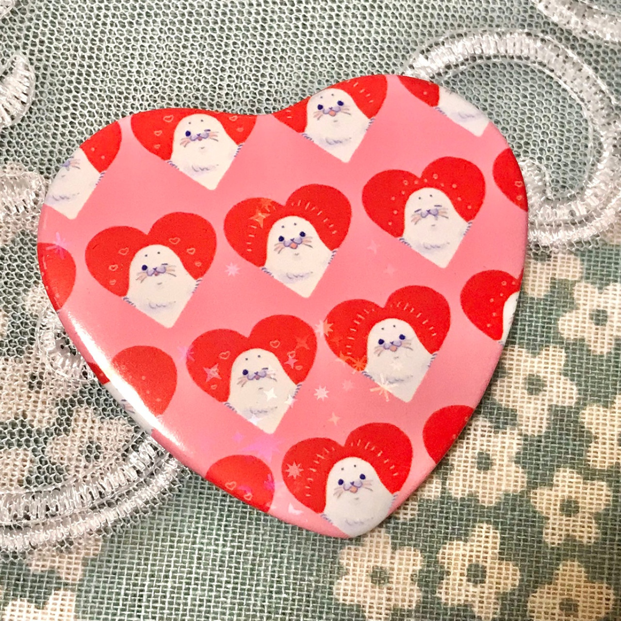 ハート缶バッジ(ピンク)