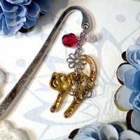 - 書架飾り - - 金猫 -　II / doco*ao