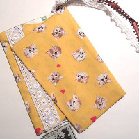 ブックカバー（文庫サイズ） 猫フェイスポップ / 本田モカ