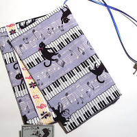 ブックカバー（文庫サイズ） 音符ねこ(青) / 本田モカ