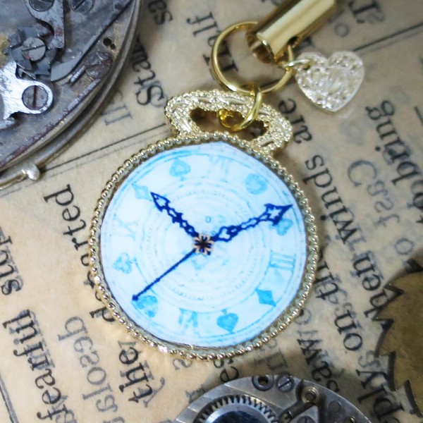 不思議ノ国のアリスシリーズ ブルーアンティークの懐中時計　ストラップ
