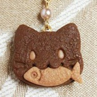 ネコクッキーチャーム（3色展開） ネコクッキー（ショコラ） / 弐月 雪華