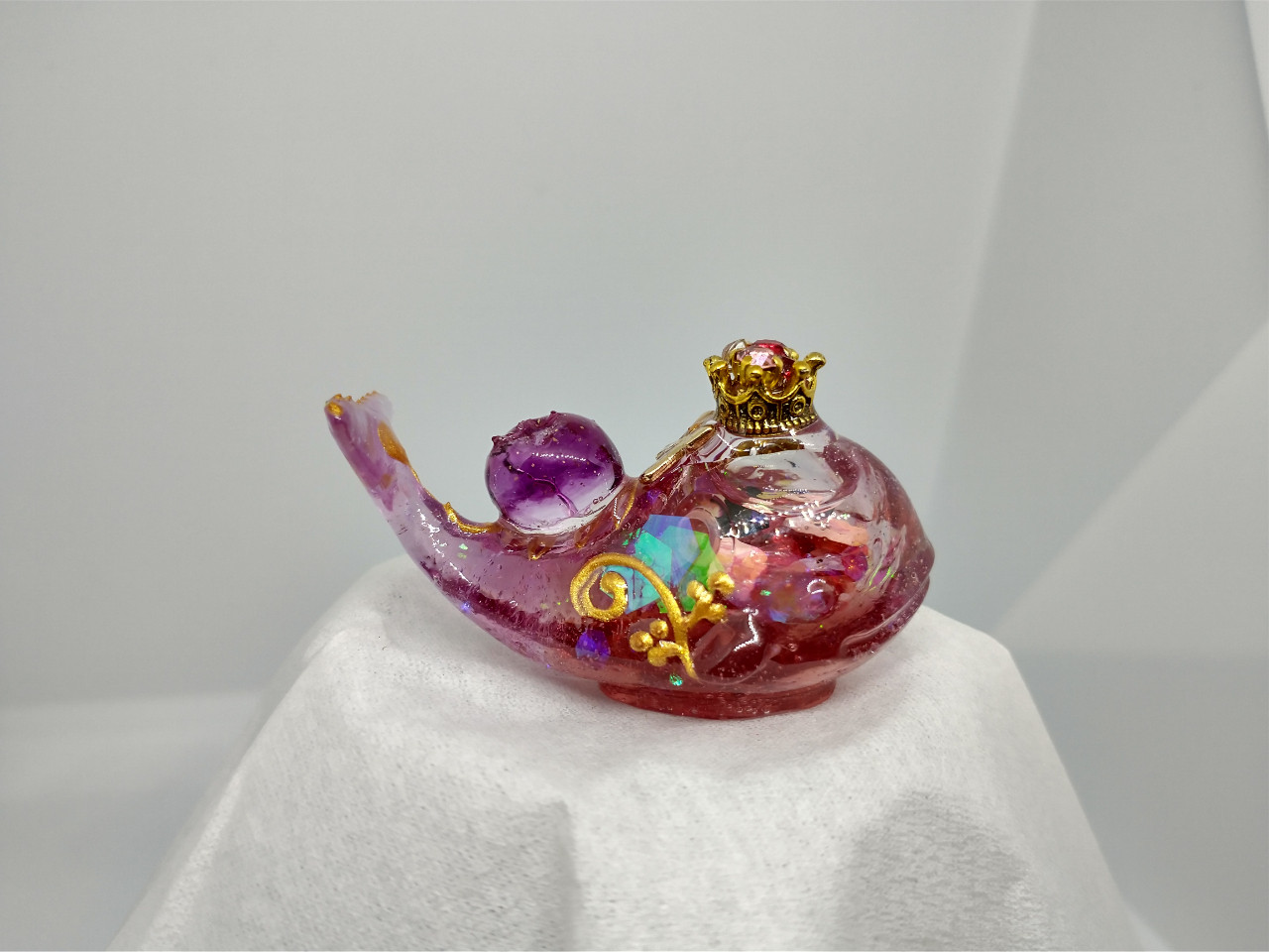 魔法鉱石のクジラ(オブジェ)ピンク