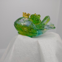 魔法鉱石のクジラ(オブジェ)グリーン / LUNA